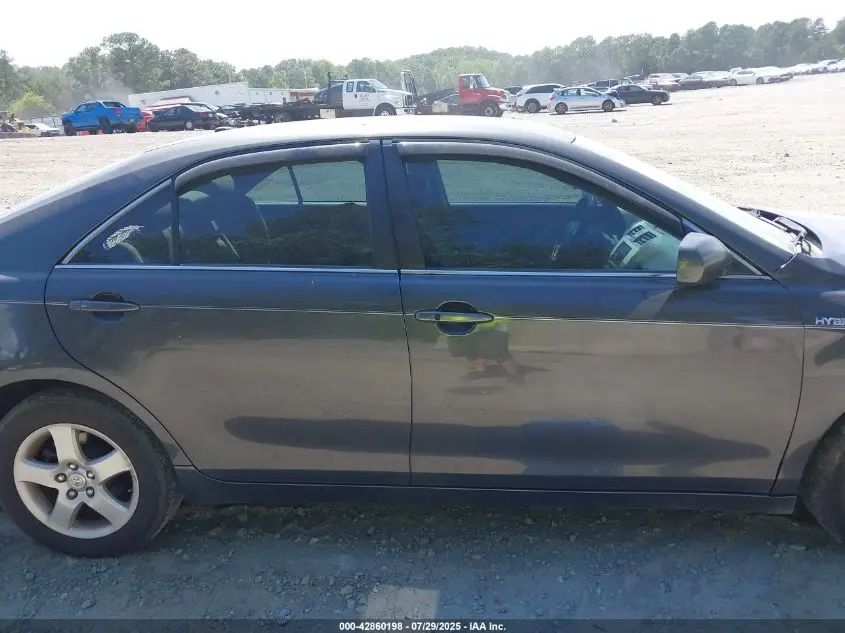 2011 TOYOTA CAMRY HYBRID  