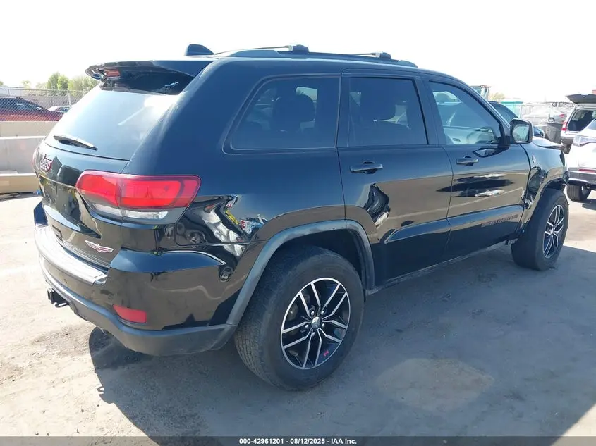 2020 JEEP GRAND CHEROKEE TRAILHAWK 4X4