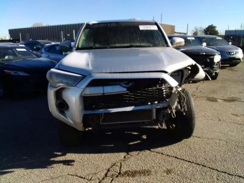 2015 TOYOTA 4RUNNER SR5/SR5 PREMIUM  