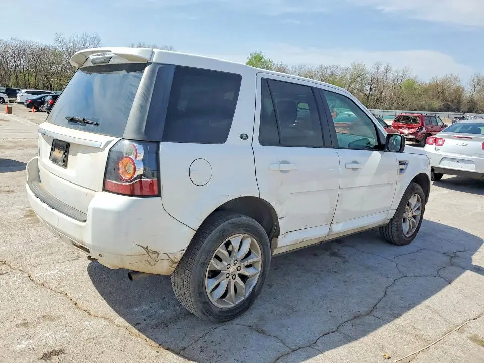 2014 LAND ROVER LR2 HSE  
