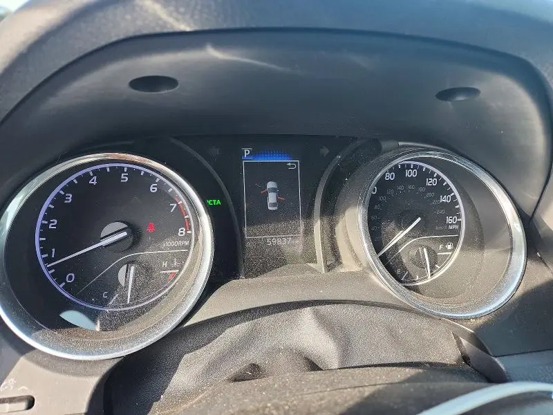 2019 TOYOTA CAMRY LE  