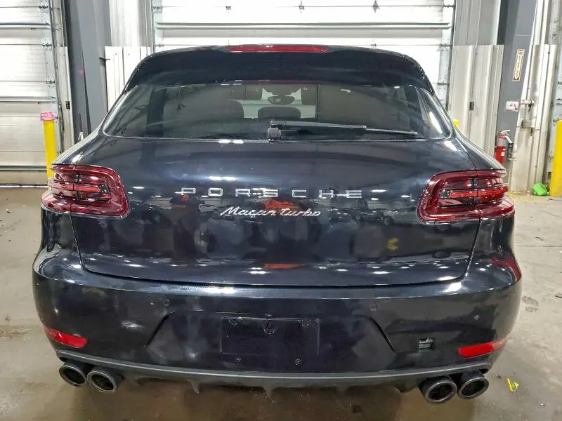 2016 PORSCHE MACAN TURBO  