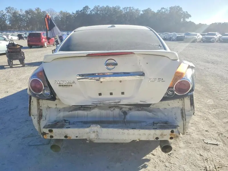 2011 NISSAN ALTIMA BASE  