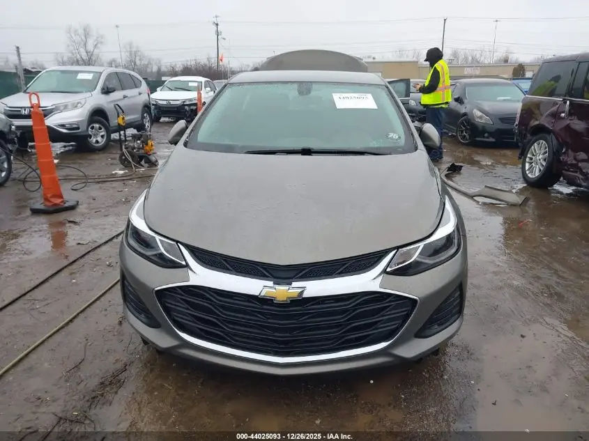 2019 CHEVROLET CRUZE LT