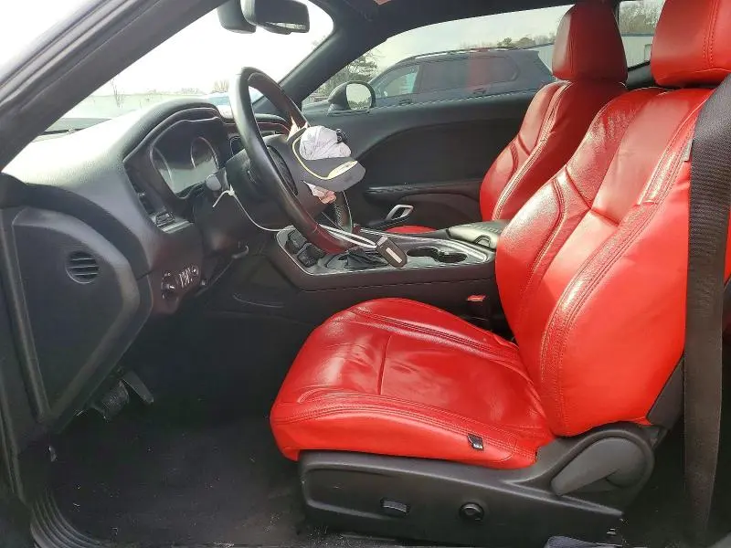 2016 DODGE CHALLENGER SXT  