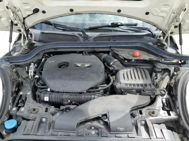 2018 MINI COOPER S  
