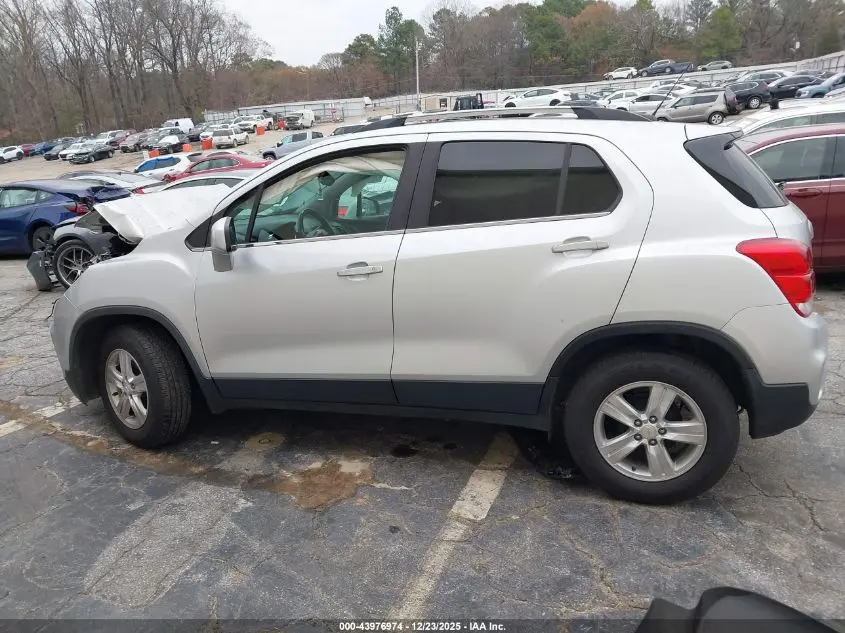 2020 CHEVROLET TRAX FWD LT