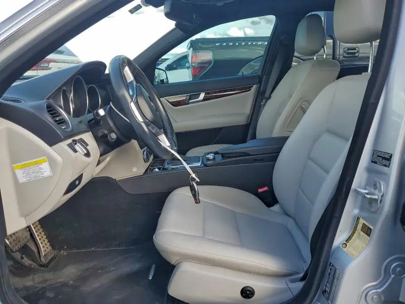 2014 MERCEDES-BENZ C 250  