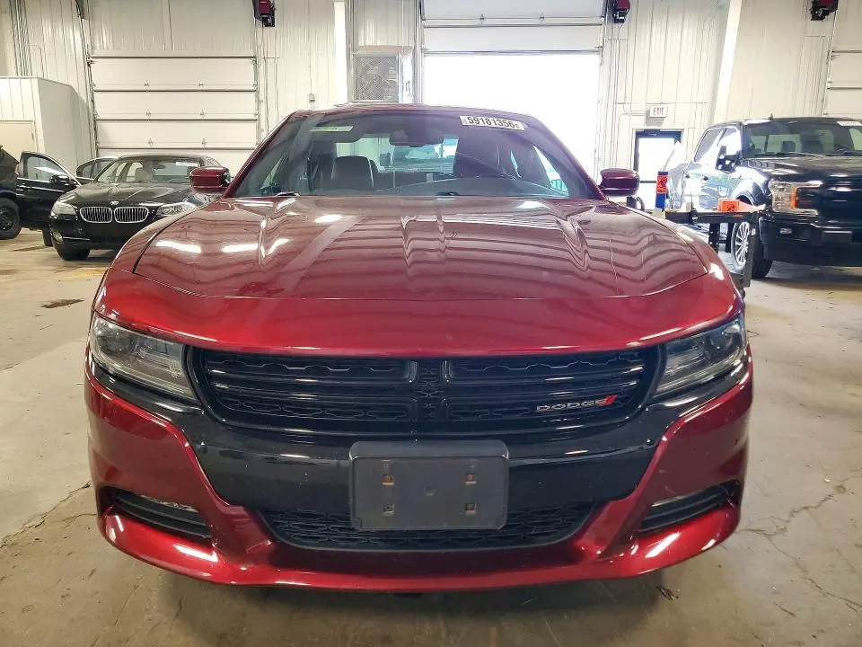 2017 DODGE CHARGER SXT