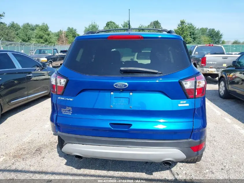 2018 FORD ESCAPE SE