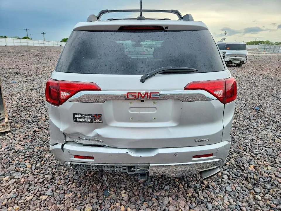 2018 GMC ACADIA DENALI  
