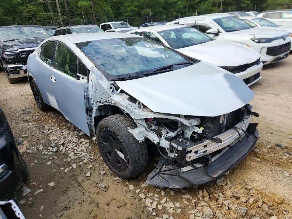 2023 TOYOTA PRIUS LE  