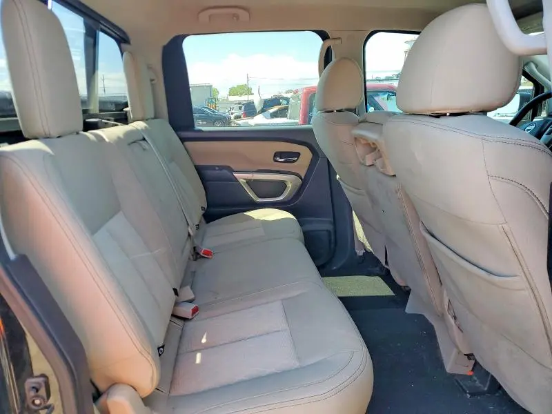 2017 NISSAN TITAN S  