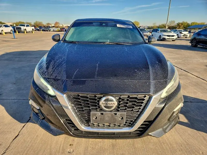 2019 NISSAN ALTIMA SV  