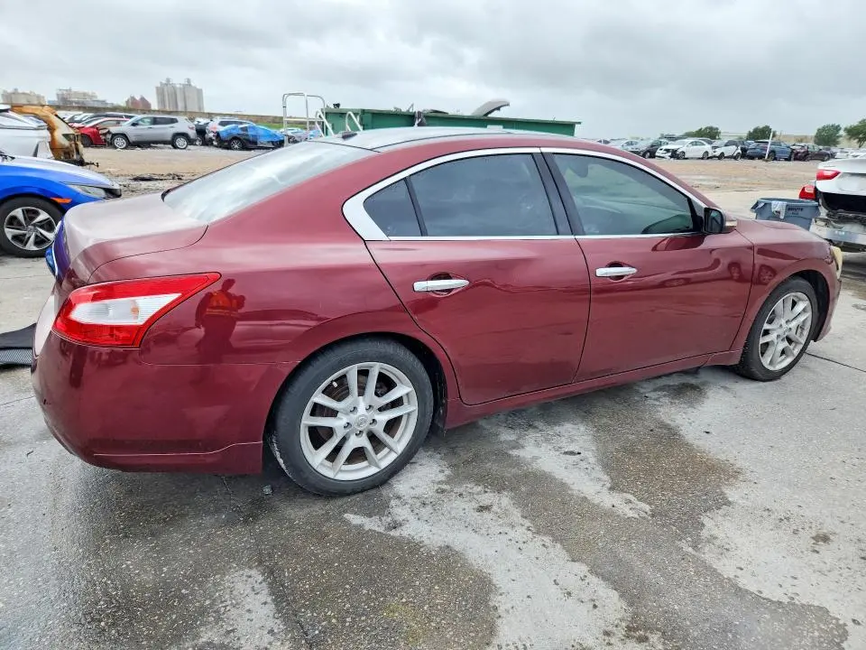 2011 NISSAN MAXIMA 3.5 S  