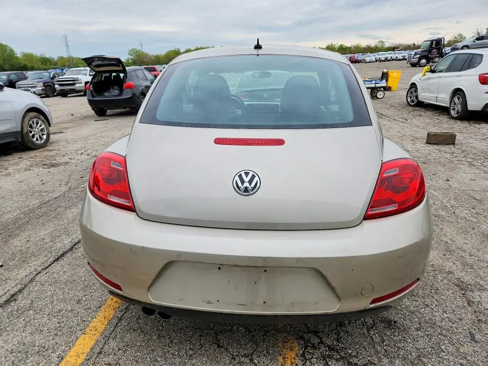 2012 VOLKSWAGEN BEETLE   