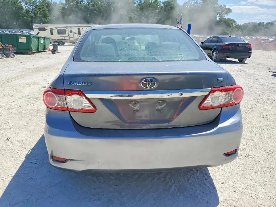 2011 TOYOTA COROLLA LE  