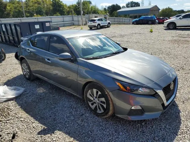 2022 NISSAN ALTIMA S  