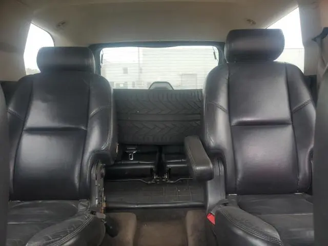 2010 CADILLAC ESCALADE PREMIUM  