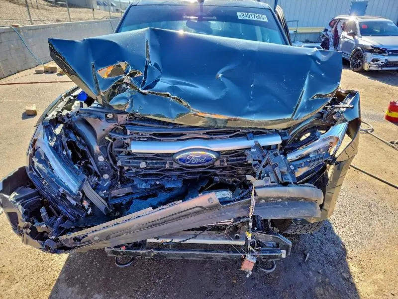 2023 FORD EXPEDITION XLT  