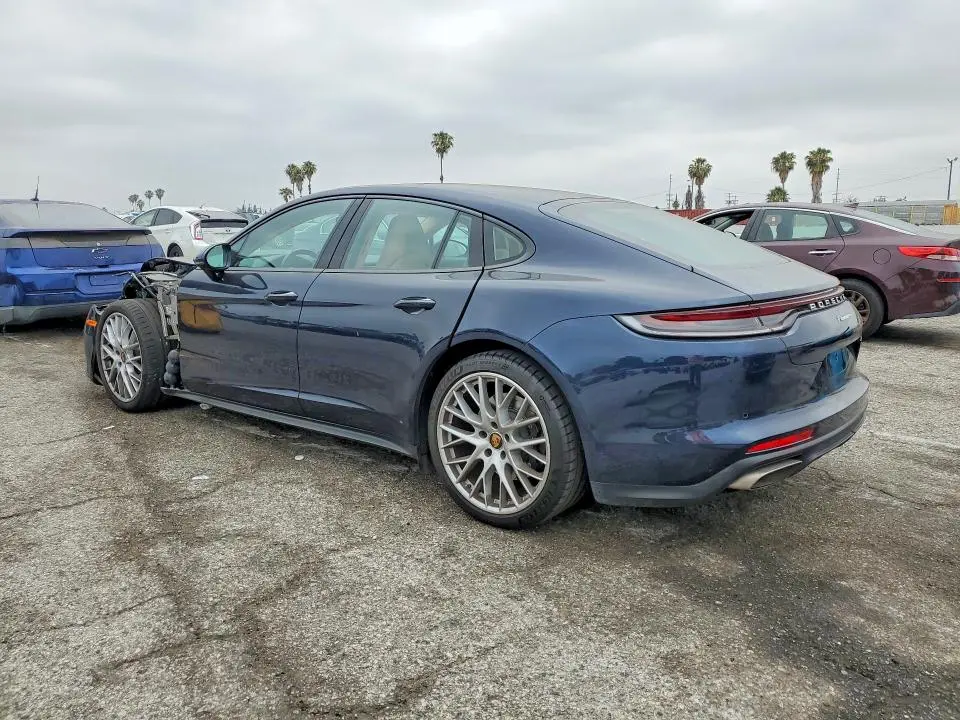 2021 PORSCHE PANAMERA BASE  