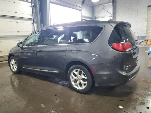 2017 CHRYSLER PACIFICA TOURING L  