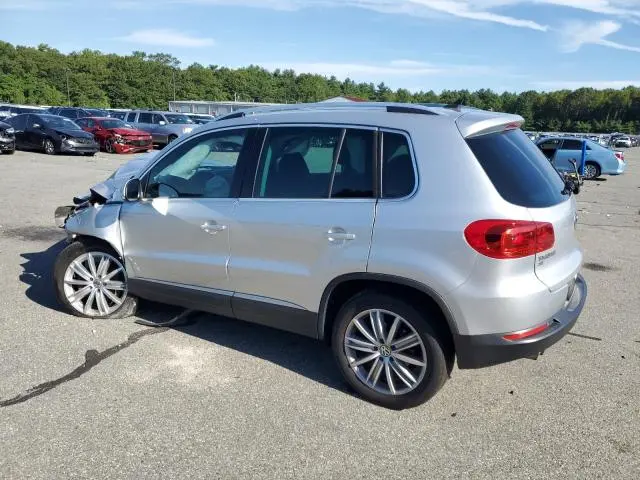 2016 VOLKSWAGEN TIGUAN S  