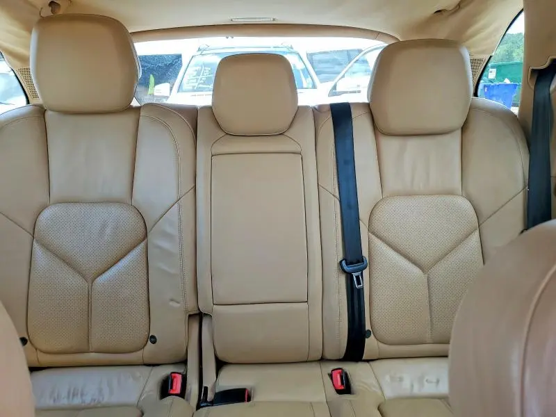 2012 PORSCHE CAYENNE   