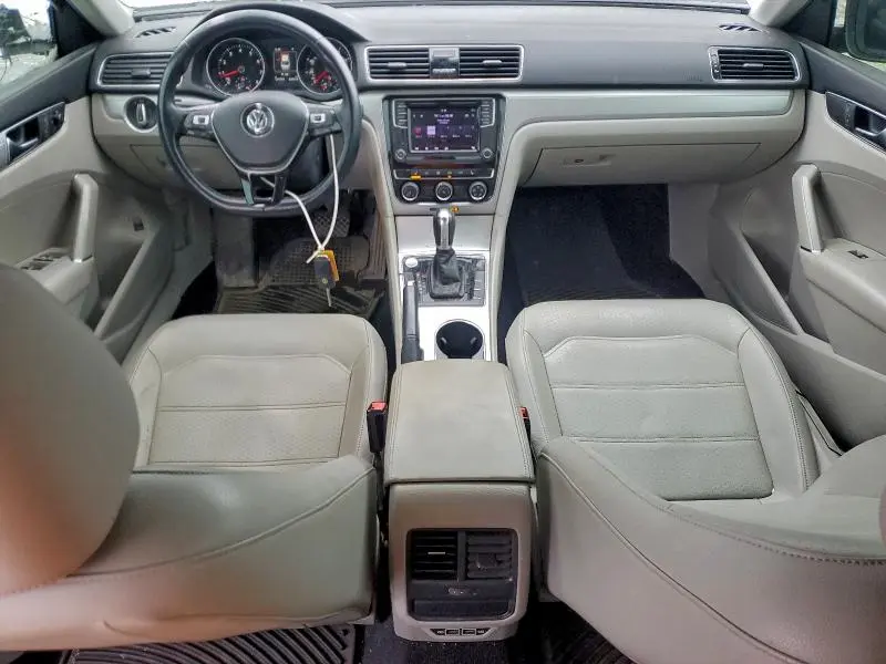 2019 VOLKSWAGEN PASSAT WOLFSBURG  