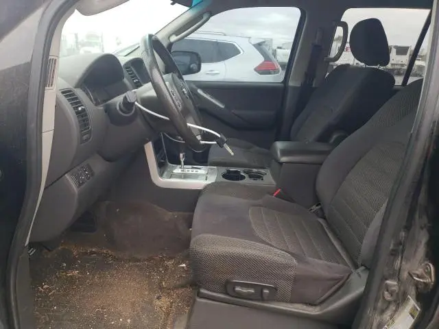 2010 NISSAN PATHFINDER S  