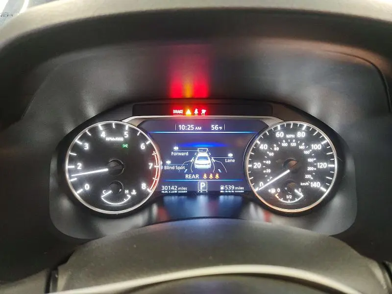 2025 NISSAN ALTIMA SV  