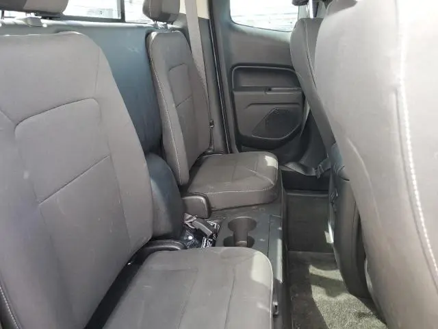 2017 CHEVROLET COLORADO LT  