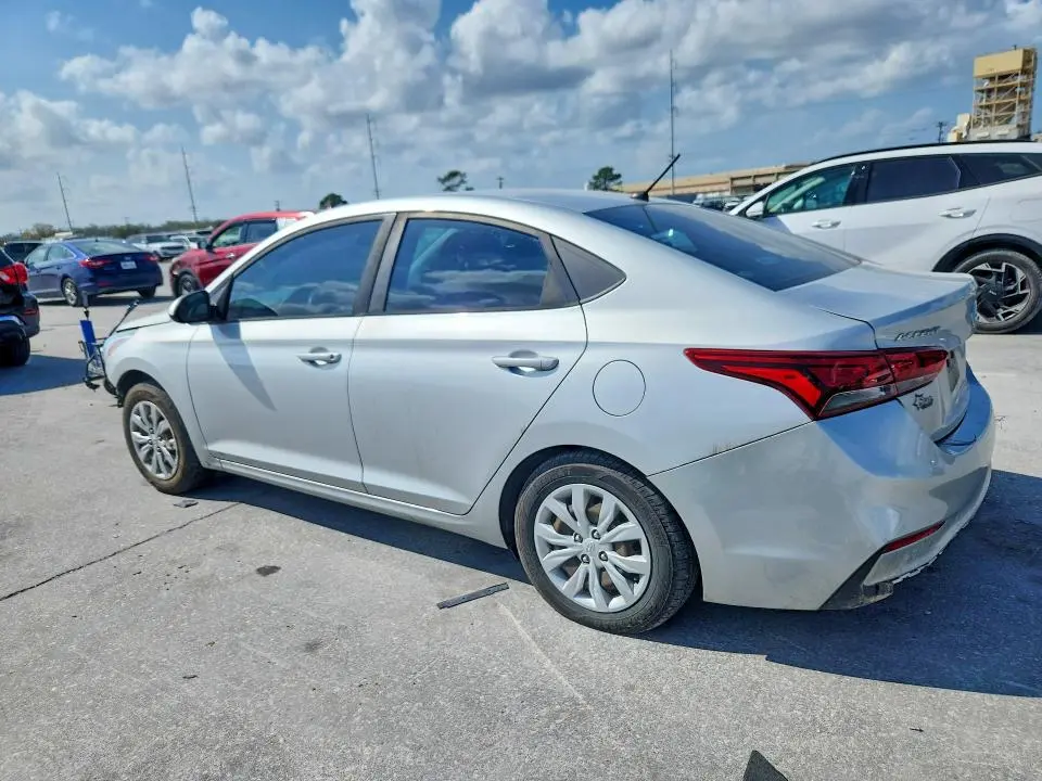 2019 HYUNDAI ACCENT SE  