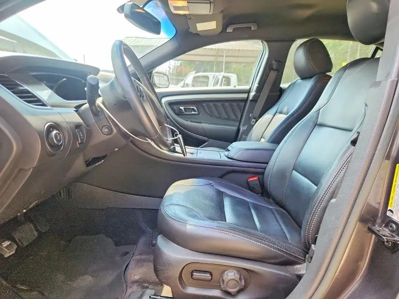 2017 FORD TAURUS SEL  