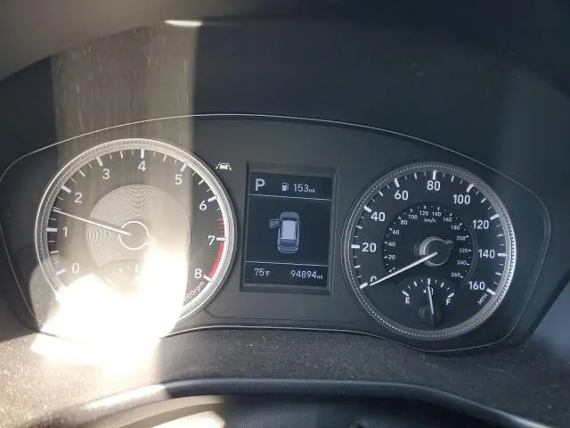 2019 HYUNDAI SANTA FE SE  