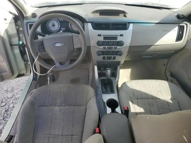 2010 FORD FOCUS SE  