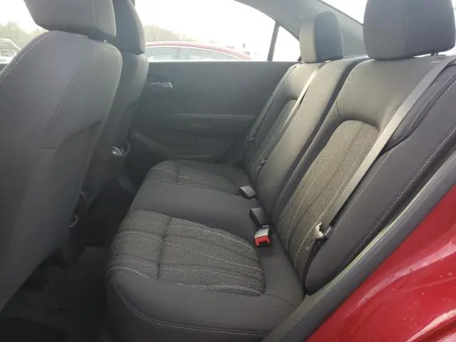 2016 CHEVROLET SONIC LT  