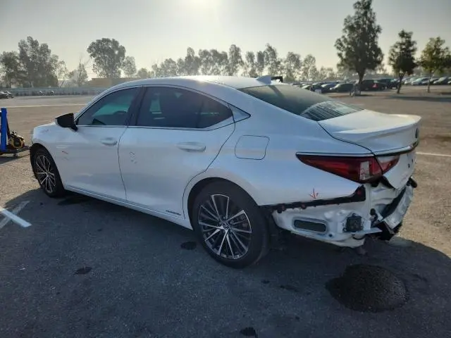 2022 LEXUS ES 300H BASE  