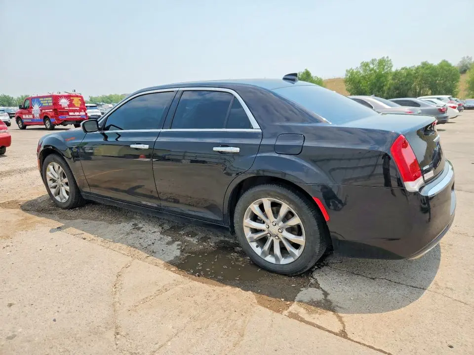 2019 CHRYSLER 300 LIMITED  