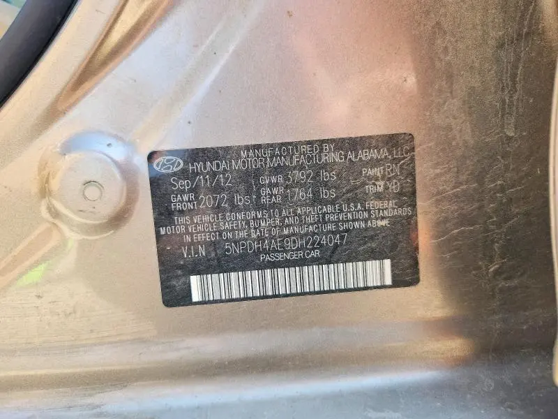 2013 HYUNDAI ELANTRA GLS  