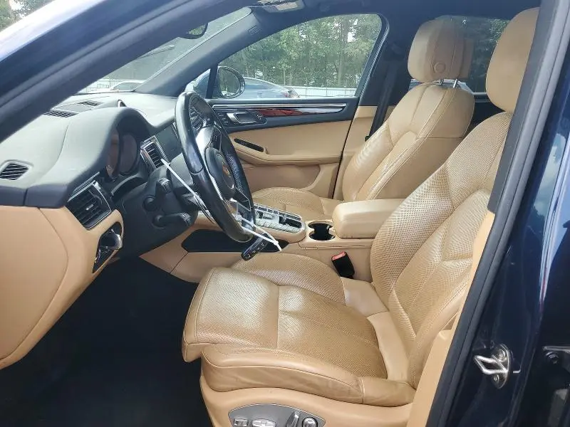 2017 PORSCHE MACAN S  