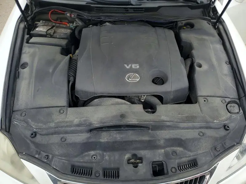2011 LEXUS IS 250  