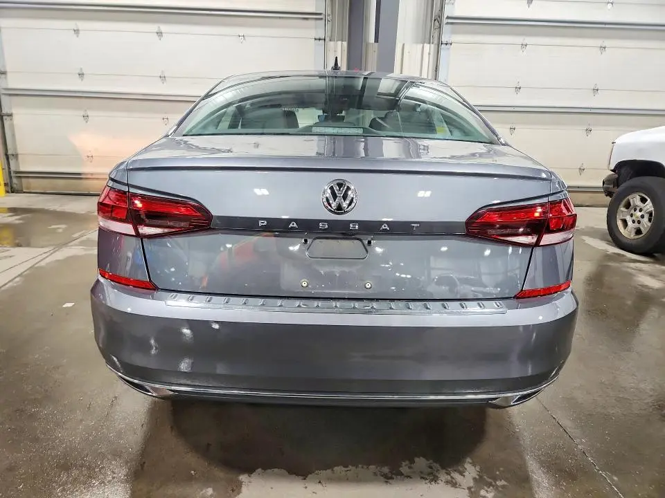 2022 VOLKSWAGEN PASSAT SE  