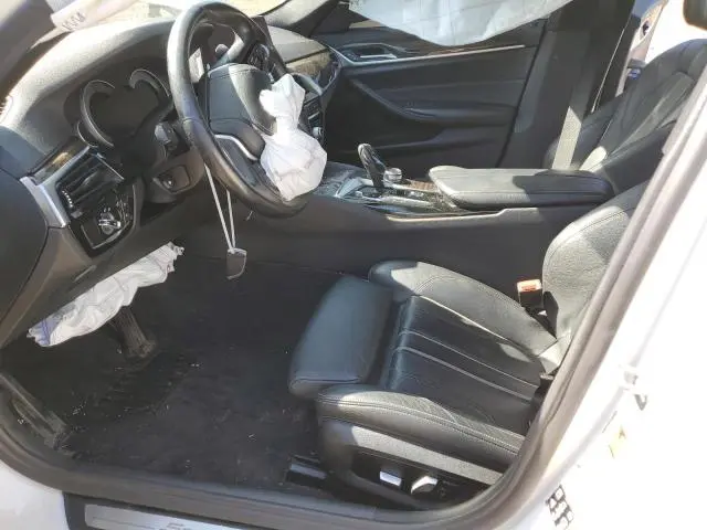 2019 BMW 530 XI  