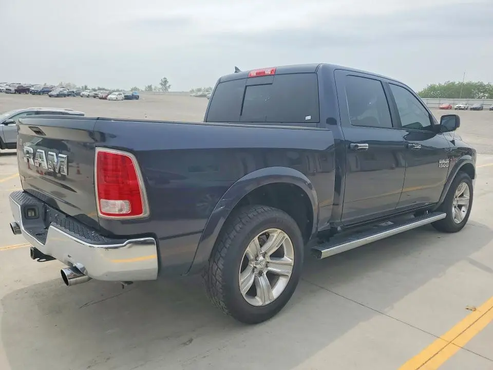 2015 RAM 1500 LARAMIE  