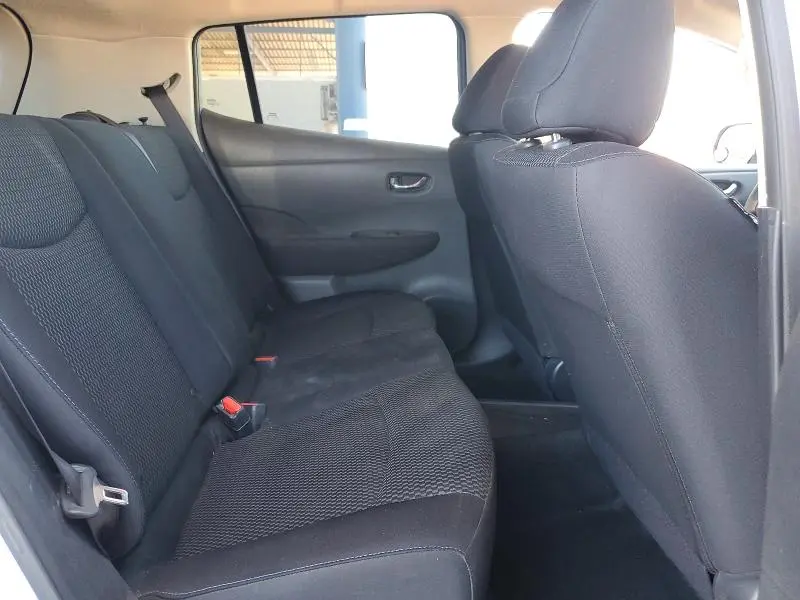 2017 NISSAN LEAF S  