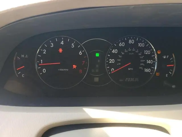 2010 TOYOTA AVALON XL  