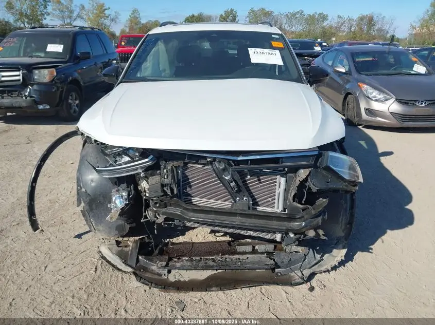 2022 VOLKSWAGEN TIGUAN SE R-LINE BLACK