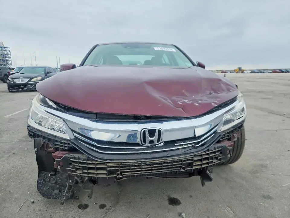 2017 HONDA ACCORD TOURING  