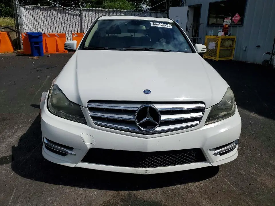 2013 MERCEDES-BENZ C 250  